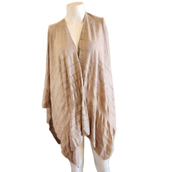 Calvin Klein osfm knit shadow stripe neutral tan shawl throw on lightweight blan - Picture 3 of 7